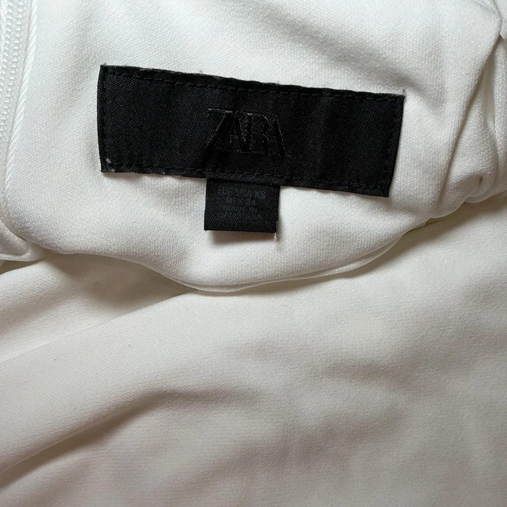 Zara Elegant White Sleeveless maxi Dress - Picture 7 of 8